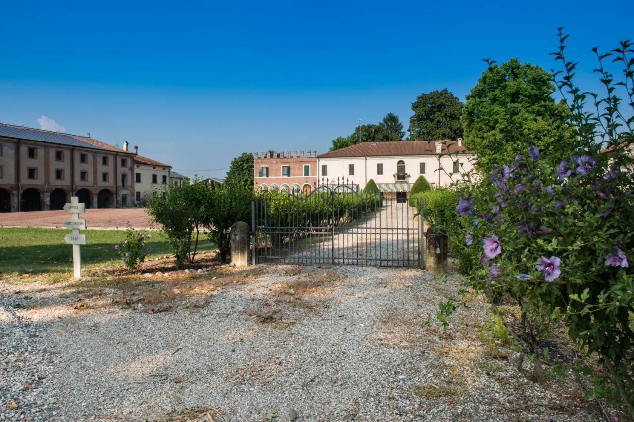 Agriturismo Lecolombare Nogarole Rocca Exteriör bild