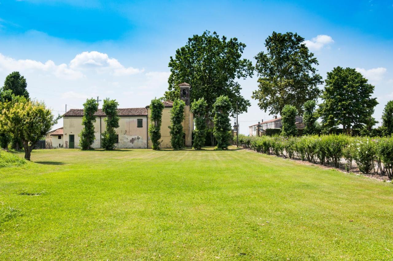 Agriturismo Lecolombare Nogarole Rocca Exteriör bild